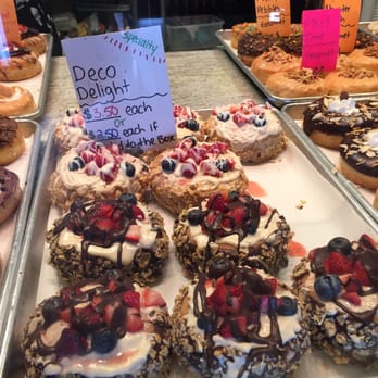 Mojo Donuts - My favorite donuts. And I'm not even a spinet person... No I AM!!!! - Donuts Near Me - Pembroke Pines, Florida
