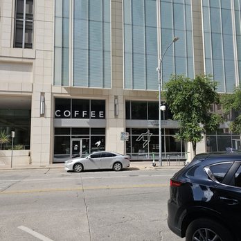 Houndstooth Coffee - Exterior - Coffee & Tea Near Me - Austin, Texas