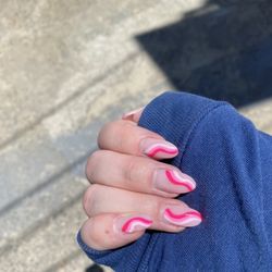 Cuteticles Nail & Spa - UV gel extension with nail art