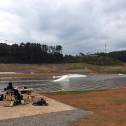 Terminus Wake Park - Jumps along the circle track