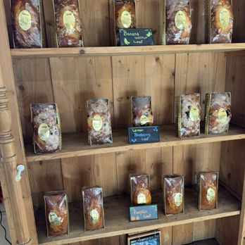 Moonside Bakery & Cafe - Bakeries Near Me - Half Moon Bay, California