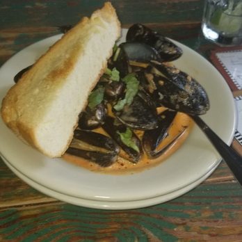 Eclipse di Luna - Buckhead - Mussels part Ii - Tapas Bars Near Me - Atlanta, Georgia Eclipse di Luna - Buckhead - Mussels part Ii - Tapas Bars Near Me - Atlanta, Georgia