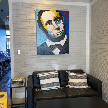 Pourfavor - inside - Coffee & Tea Near Me - Virginia Beach, Virginia Pourfavor - inside - Coffee & Tea Near Me - Virginia Beach, Virginia