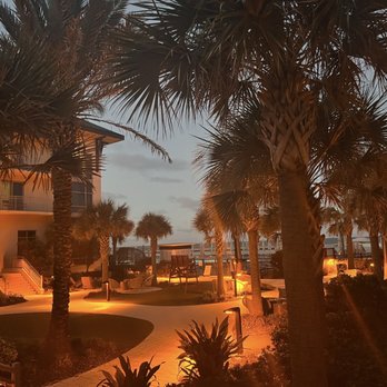 Embassy Suites by Hilton St Augustine Beach Oceanfront Resort - Courtyard - Hotels Near Me - St Augustine, Florida Embassy Suites by Hilton St Augustine Beach Oceanfront Resort - Courtyard - Hotels Near Me - St Augustine, Florida