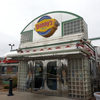 Denny's - the front of the restaurant - Diners Near Me - Shepherdsville, Kentucky