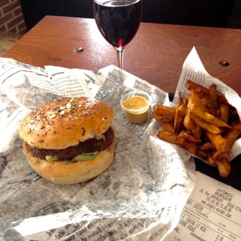 Atomic Burger - Burgers Near Me - Vitré, 35