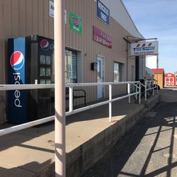 R&R Tire - Front entrance on S Freeman.