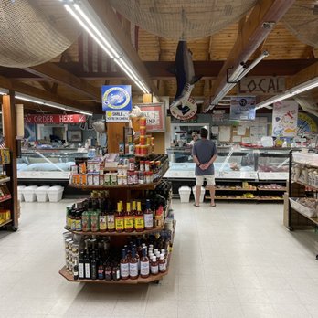 Harrelson's Seafood Market - the inside of the store - Seafood Markets Near Me - Murrells Inlet, South Carolina