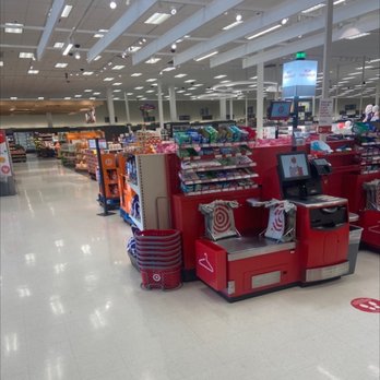 Target - Department Stores Near Me - Woodbridge, Virginia