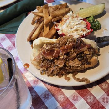 Red's Old 395 Grill - Pulled pork. ICE COLD and soggy bread. Totally disgusting, had to return. - New American Near Me - Carson City, Nevada