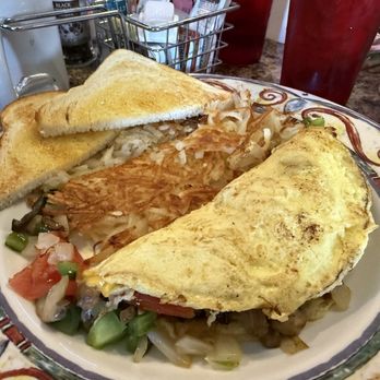 Hub Central 185 - Vegetables omelet - American Near Me - Coloma, Michigan