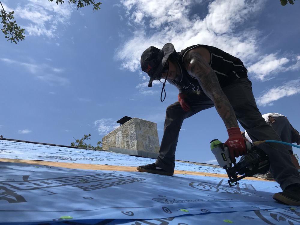 Slide of LNF General Contractors