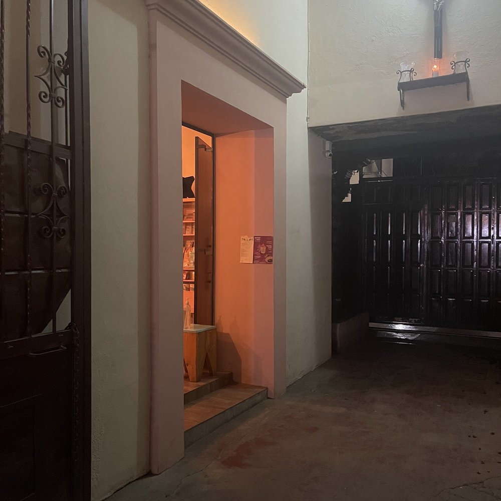 Casa Taviche - The Side Bar Entrance. - Mexican Near Me - Oaxaca, OAX Casa Taviche - The Side Bar Entrance. - Mexican Near Me - Oaxaca, OAX