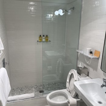 Lyle - Hotels Near Me - Washington, DC, District of Columbia