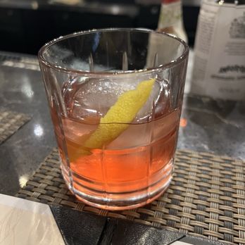The Conche - Cocktail Bars Near Me - Leesburg, Virginia