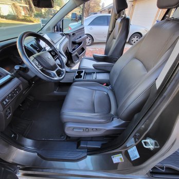 The Gritty - Honda Odyssey Full Service Interior Detail - Auto Detailing Near Me - Aurora, Colorado