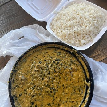 Curry Gate - Palak chicken comes with rice - Indian Near Me - Charlotte, North Carolina