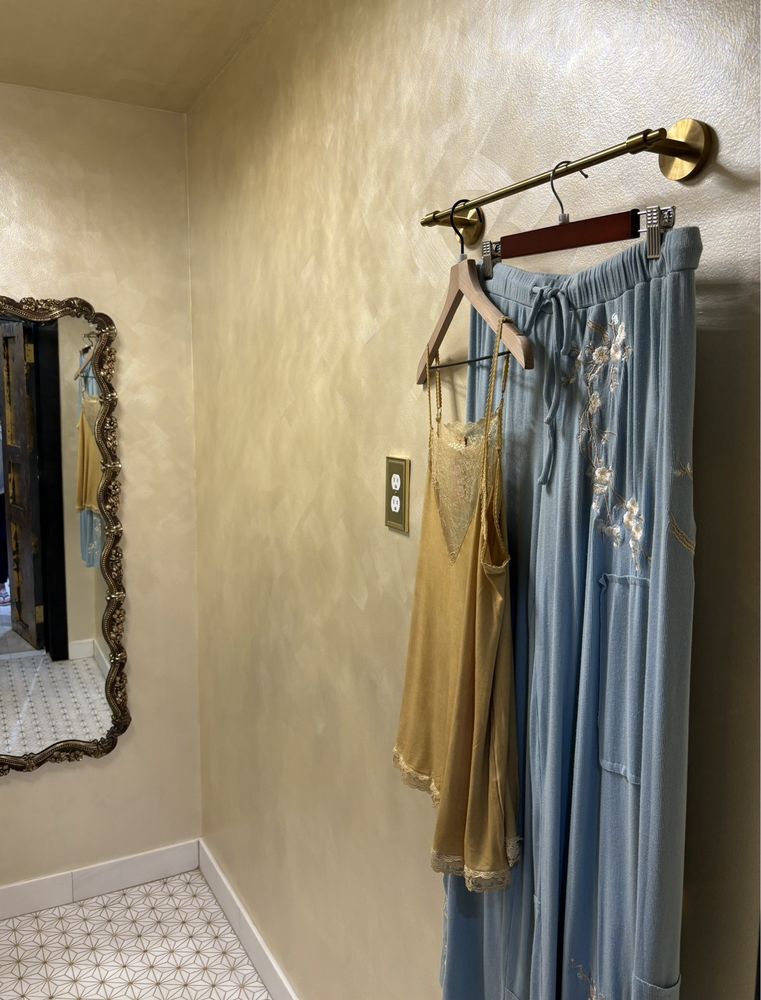 THE JUNKYARD PEARL Updated June 2024 10 Photos 1001 Aspen Rd