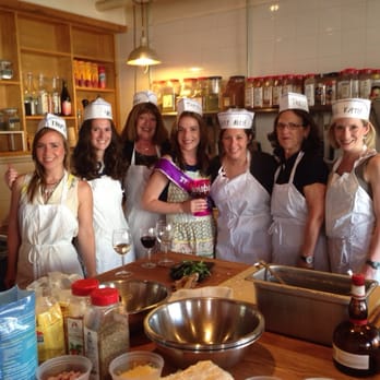 Cook Au Vin - Our group of chefs in training - French Near Me - Chicago, Illinois Cook Au Vin - Our group of chefs in training - French Near Me - Chicago, Illinois