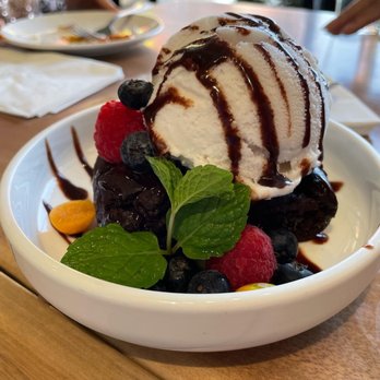 Love - Black bean brownie - Vegan Near Me - West Hollywood, California Love - Black bean brownie - Vegan Near Me - West Hollywood, California