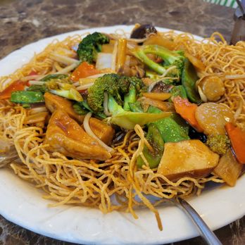 Joe's Shanghai - Crispy noodles with veggies. - Shanghainese Near Me - New York, New York Joe's Shanghai - Crispy noodles with veggies. - Shanghainese Near Me - New York, New York