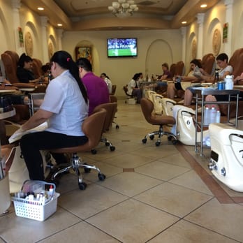 Happy Nails & Spa 4 - Packed on a Saturday! Awesome. - Nail Salons Near Me - Lancaster, California Happy Nails & Spa 4 - Packed on a Saturday! Awesome. - Nail Salons Near Me - Lancaster, California
