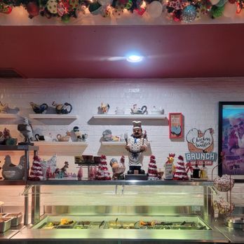 Dell Rhea's Chicken Basket - Salad bar gets decor too! - American Near Me - Willowbrook, Illinois