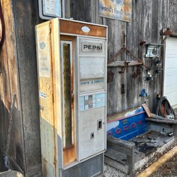 Antiques Co-Op - Antique Pepsi Vending Machine