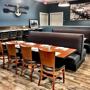 Black Point Pizza - Dining Room - Pizza Near Me - Niantic, Connecticut Black Point Pizza - Dining Room - Pizza Near Me - Niantic, Connecticut
