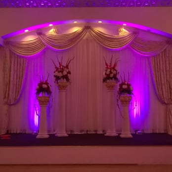Chateau Crystale Events - Stage for sweetheart table or head table - Venues & Event Spaces Near Me - Houston, Texas Chateau Crystale Events - Stage for sweetheart table or head table - Venues & Event Spaces Near Me - Houston, Texas