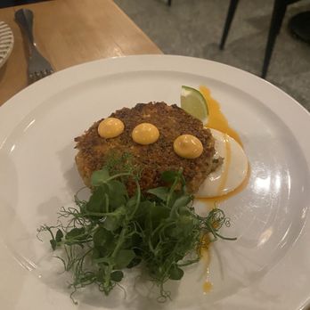 PORT UNION - Crab cake - Gluten-Free Near Me - Chicago, Illinois PORT UNION - Crab cake - Gluten-Free Near Me - Chicago, Illinois