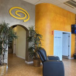 Rio Tan & Cryotherapy - Waiting room area