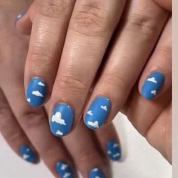 Dashing Digits Nail Salon - Previous fun cloud design - Nail Salons Near Me