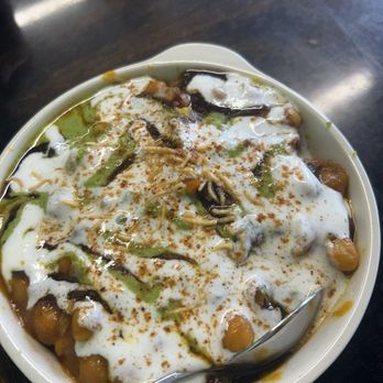 Cafe Tadka - Panjabi samosa chaat. This is fantastic - like a sauced up smashed samosa - do it! - Cafes Near Me - Honolulu, Hawaii Cafe Tadka - Panjabi samosa chaat. This is fantastic - like a sauced up smashed samosa - do it! - Cafes Near Me - Honolulu, Hawaii