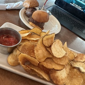 Harry & Izzy's - Filet sliders and chips - Steakhouses Near Me - Indianapolis, Indiana
