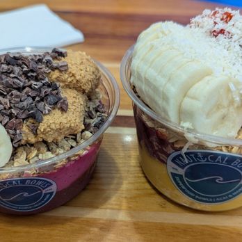 Nautical Bowls - A "dinghy" sized Nauti Bowl and a "cruiser" sized Build Your Own. - Acai Bowls Near Me - Oro Valley, Arizona Nautical Bowls - A "dinghy" sized Nauti Bowl and a "cruiser" sized Build Your Own. - Acai Bowls Near Me - Oro Valley, Arizona