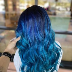 Laurel Guaderrama - Upland hairstylist
Upland salon
Blue hair
