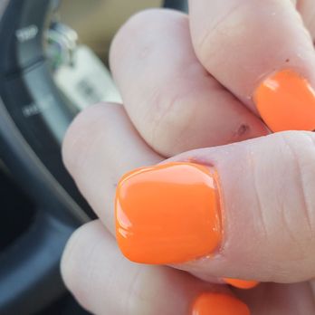 Nail Artist - Nail Salons Near Me - Westerville, Ohio