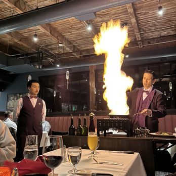 El Gaucho - Cooking Steak Diane - Steakhouses Near Me - Seattle, Washington El Gaucho - Cooking Steak Diane - Steakhouses Near Me - Seattle, Washington