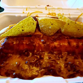 MO's Hot Dogs - I made a sailboat!! Hahaha! So good! - Hot Dogs Near Me - Napa, California