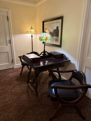 Hassayampa Inn by null