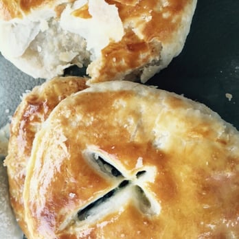 Asian Sweet Bakery - Moon cake - Bakeries Near Me - Madison, Wisconsin
