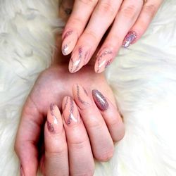Star Nails and Hair