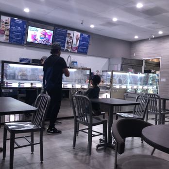 Baskin-Robbins - Newly renovated - Ice Cream & Frozen Yogurt Near Me - Las Vegas, Nevada