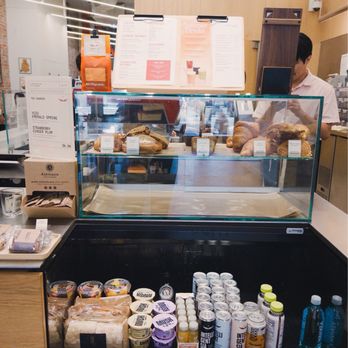 Intelligentsia Coffee - Coffee & Tea Near Me - Pasadena, California