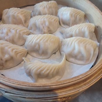 Din Tai Fung - Shrimp and Pork dumplings. - Shanghainese Near Me - Costa Mesa, California Din Tai Fung - Shrimp and Pork dumplings. - Shanghainese Near Me - Costa Mesa, California