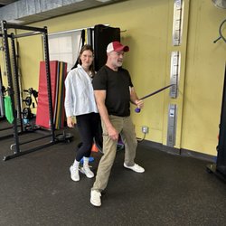 West Portland Physical Therapy Clinic - Heather, PT, DPT providing excellent care to a hardworking patient