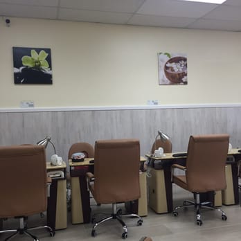Just Nails Salon - Beautiful new paint, tile floors and well-appointed manicure stations! - Nail Salons Near Me - Fair Oaks, California Just Nails Salon - Beautiful new paint, tile floors and well-appointed manicure stations! - Nail Salons Near Me - Fair Oaks, California