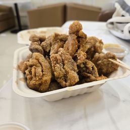 Popcorn Chicken with House Sauce Popcorn Chicken with House Sauce