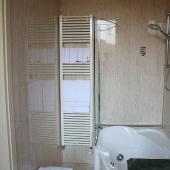 Residence Palazzo Odoni - Our bathroom at Palazzo Odoni. - Apartments Near Me - Venezia, VE